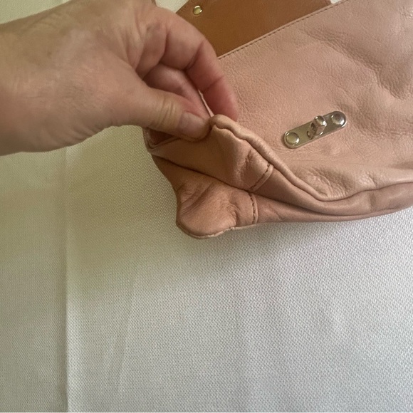 La Borsa Genuine Leather from Italy Crossbody/Wristlet Purse Tan Pale Pink - Picture 5 of 15